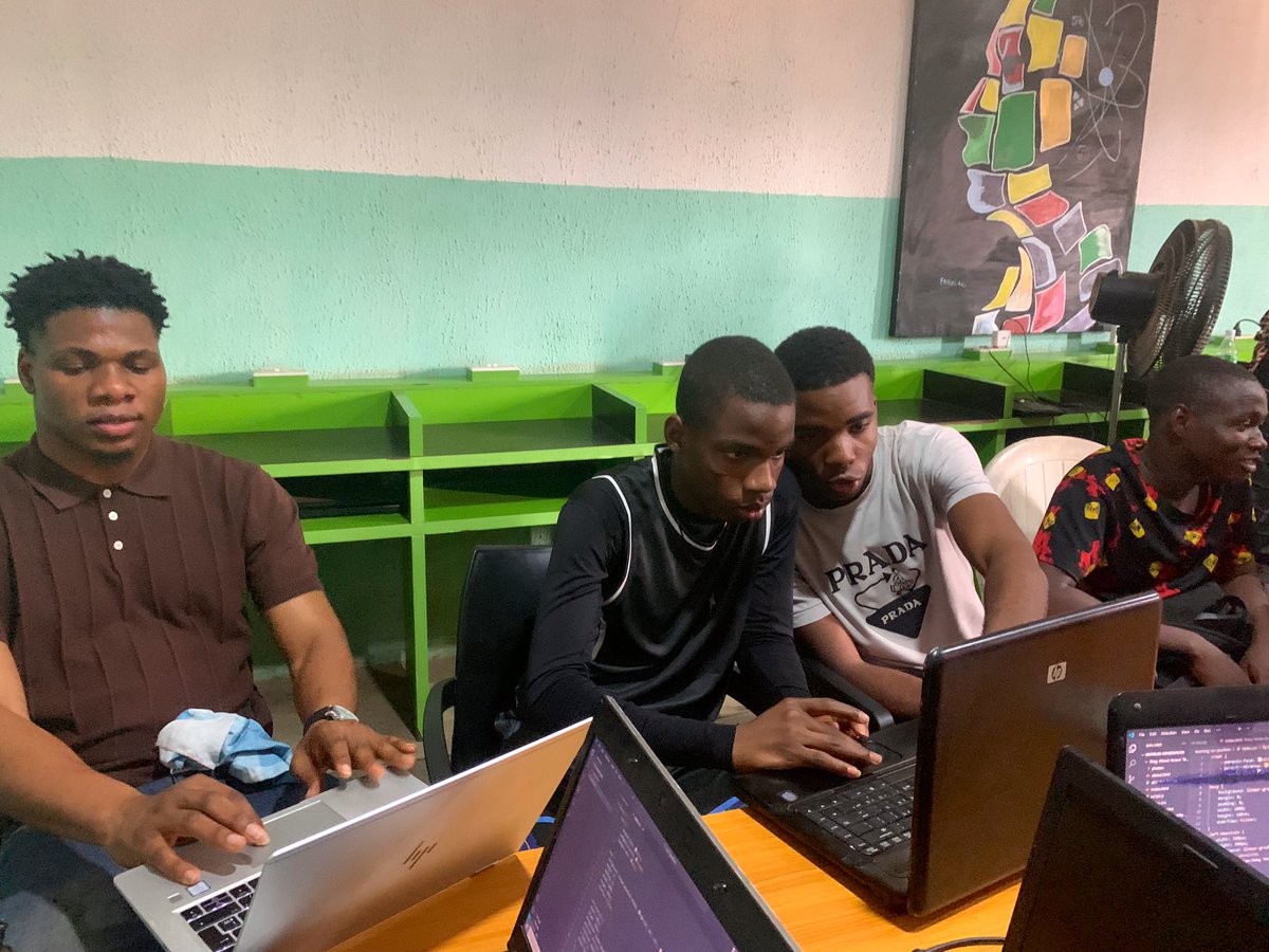 TechFacultyNG's tweet photo. New week, new opportunities with Nnewi Tech Faculty!✨

Start your journey toward mastering tech skills today. 

Registration is still open for our January classes—don’t wait to create the future you deserve!

#NnewiTechFaculty
#MondayMotivation #TechForTheFuture #LearnTechWithUs https://t.co/8WSyK3WD3Z