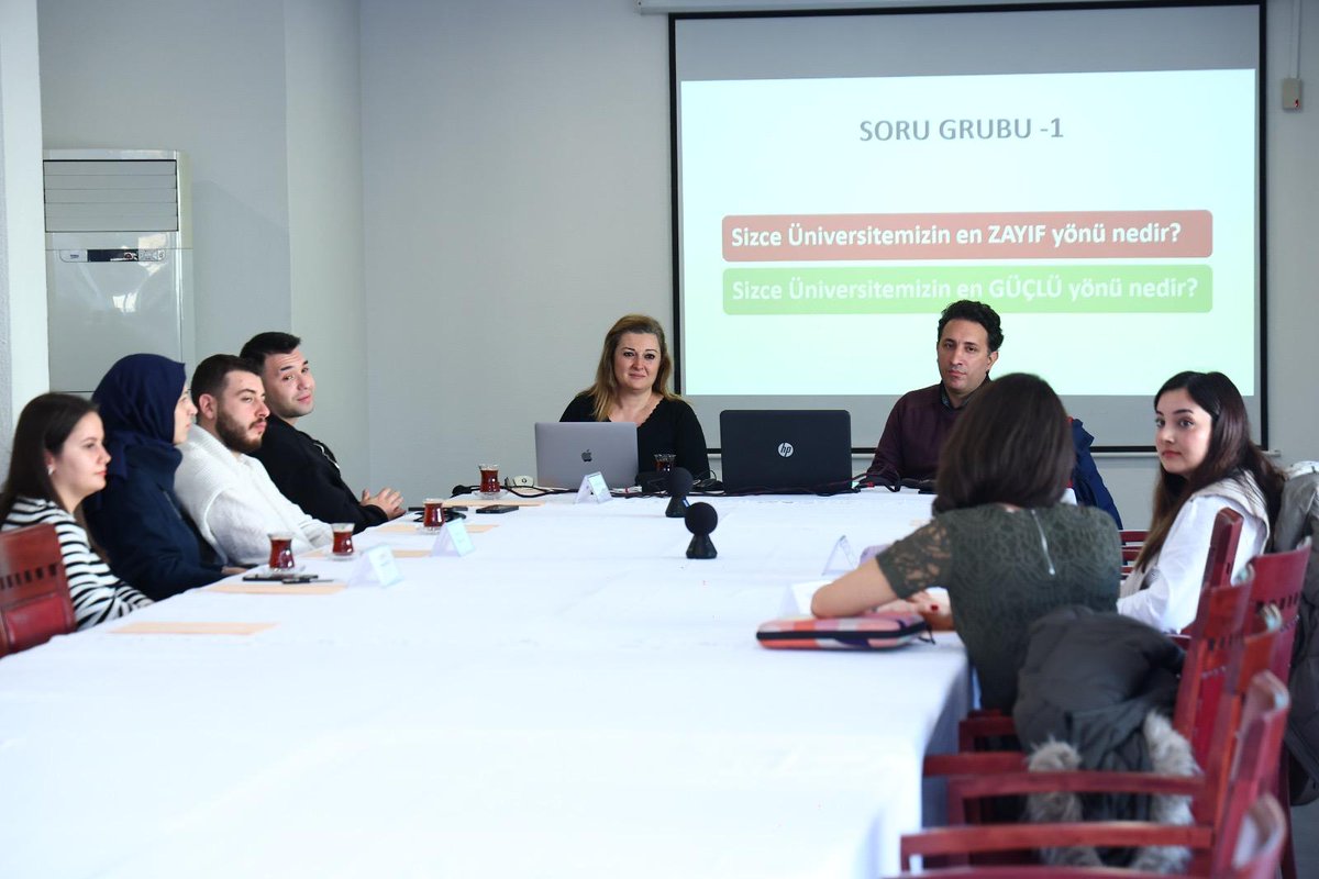 universitemDEU's tweet photo. 👉 2026-2030 Stratejik Planlama çalışmalarımız kapsamında öğrencilerimizle gerçekleştirdiğimiz odak grup görüşmelerini başarıyla tamamladık.

9-13 Aralık tarihleri arasında öğrenci merkezli bakış açımız ve katılımcılık ilkemiz doğrultusunda gerçekleşen 5 ayrı oturumda; önlisans, lisans ve lisansüstü öğrencilerimizle bir araya gelerek verimli fikir alışverişleri yaptık.

#DokuzEylülÜniversitesi #StratejikPlanlama