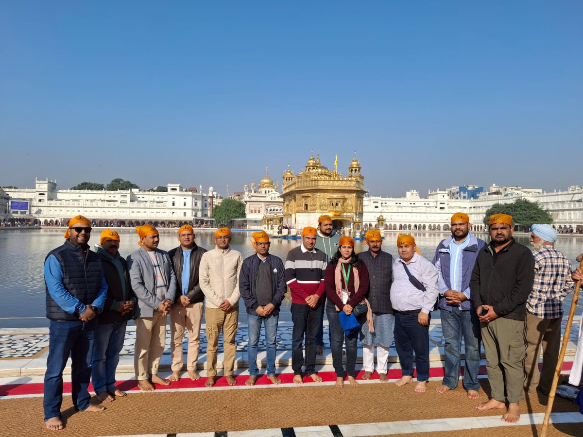 BISA__India's tweet photo. Last week, our #CAtraining participants had the opportunity to explore the rich culture and heritage of Punjab. Taking a break from the training, they visited the Golden Temple and Wagah Border in Amritsar. https://t.co/YyiU2Xz98T