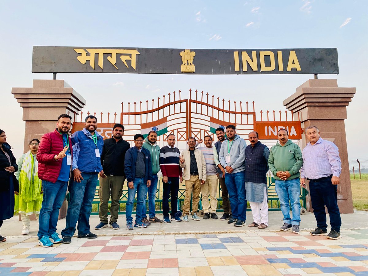 BISA__India's tweet photo. Last week, our #CAtraining participants had the opportunity to explore the rich culture and heritage of Punjab. Taking a break from the training, they visited the Golden Temple and Wagah Border in Amritsar. https://t.co/YyiU2Xz98T