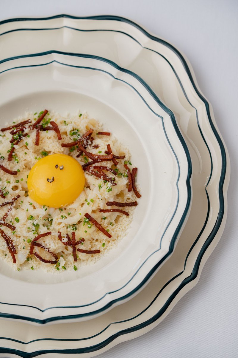 SelmanMarrakech's tweet photo. “La Terrasse” by Jean-François Piège

A new symbol of elegance and refinement in the heart of Selman Marrakech.

A unique blend of sunshine, color and flavor.

Open daily from 12.30pm to 11pm.

Booking &amp; Information:
Restauration@selman-marrakech.com
+212 5 25 45 96 00 https://t.co/Tlc7rcXYKo