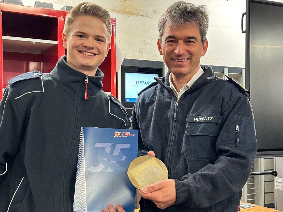 CHEMPARK tweet media