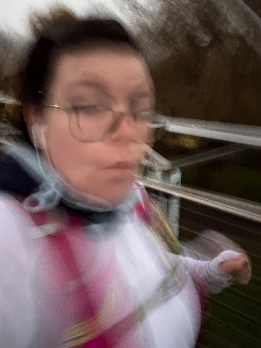 There is definitely something to say about going for a run in the morning in the pitch black and seeing the light change or the day light come 🌅🌅🌅🌅 despite the  rain 🌧️! It’s defo a mood booster