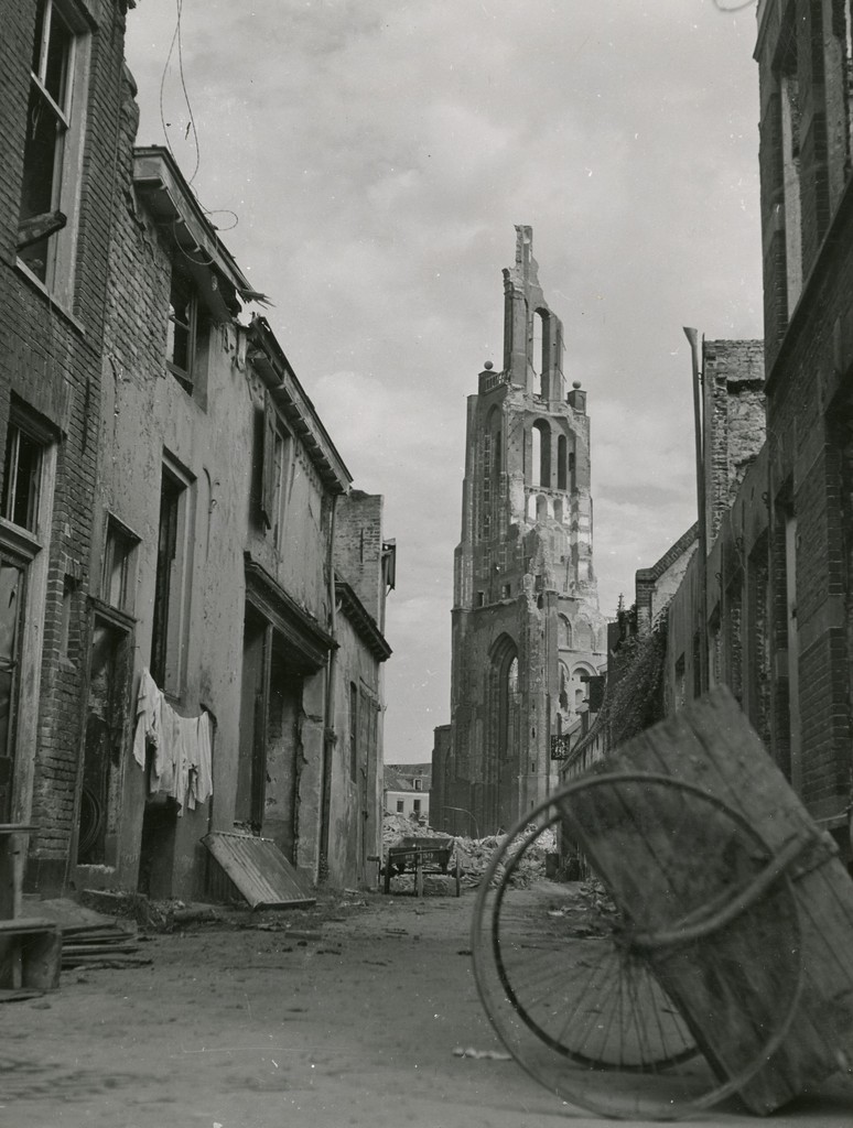 Op 1 januari 2025 zou het Centraal Archief Bijzondere Rechtspleging (CABR) openbaar en online toegankelijk worden. Dit is echter uitgesteld.

Meer weten over waarom het uitgesteld is en wat de volgende stappen zijn? Lees dan de blog op onze website: bit.ly/41vfvGG