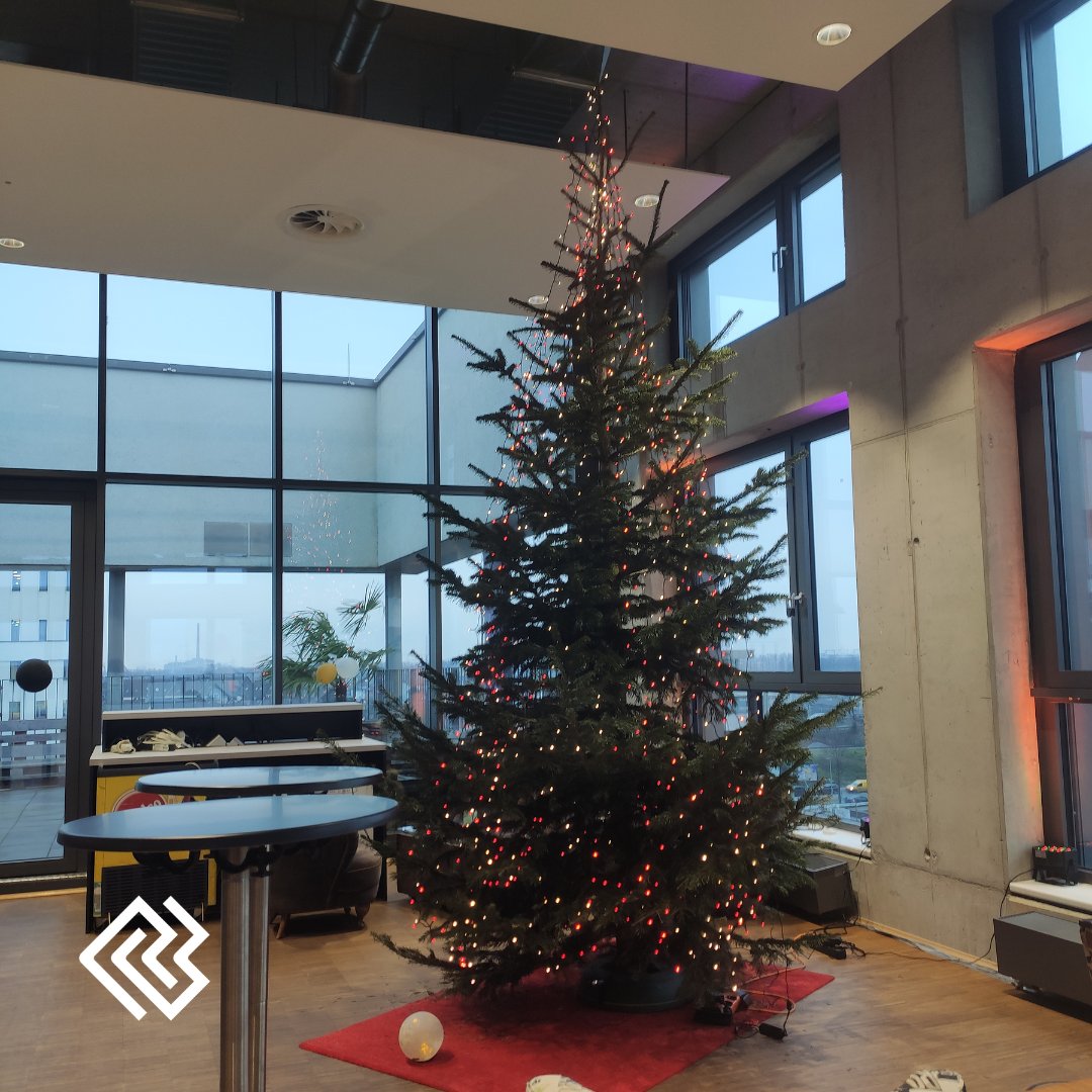 KRANKIKOM tweet media