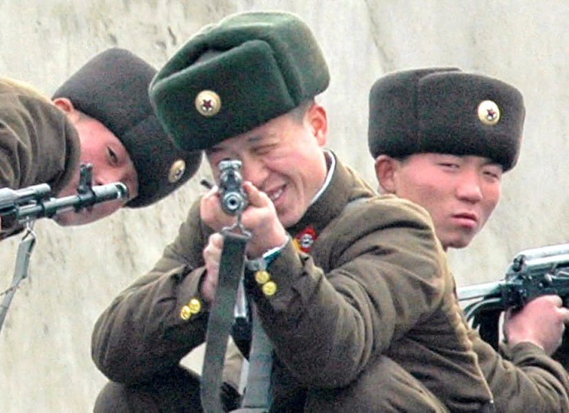 daryo_uz's tweet image. KXDR harbiylari Kurskda rus jangchilarini otib qo‘ydi — Ukraina razvedkasi

Shimoliy Koreya harbiylari rus tilini bilmasligi muammoga sabab bo‘lmoqda.

Batafsil — daryo.uz/SgmAvh7j

#russianews #rossiya #daryo