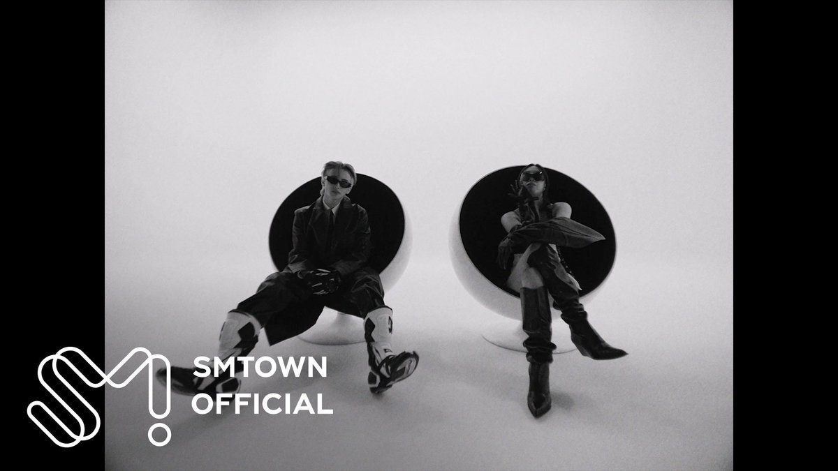 「 ✦ #NCT ₁₂₇ ✦ 」
 ⇘  ℳ𝒜ℛ𝒦 𝒞𝒪ℳℰℬ𝒜𝒞𝒦

Le MV de '프락치 (Fraktsiya) (Feat. 이영지)' vient de sortir ! 

youtu.be/_GS3nQQex1g

#프락치 #Fraktsiya
#MARK_프락치 #MARK_Fraktsiya 
#마크 #MARK <a href="/NCTsmtown_127/">NCT 127</a>