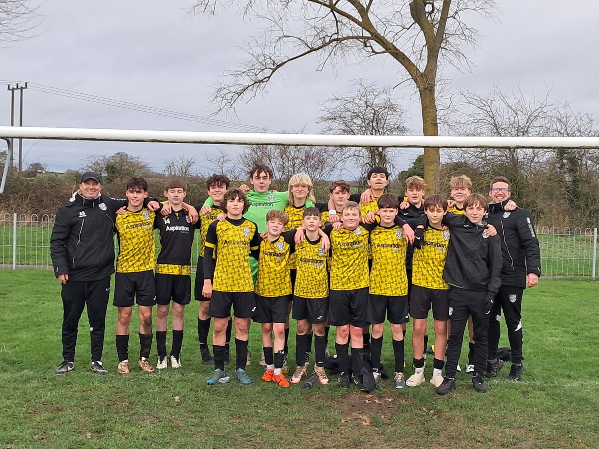 Solley__80's tweet photo. Scole u14, what a team!!
Unbeaten at Xmas is a phenomenal effort!
Extremely proud of what they've achieved so far.
Exciting times ahead, great battle at the top end of the Prem and quarter finals of both the county and league cup to look forward too! @ScoleUnited @NCFACountyCups https://t.co/dBjHPgxNY9