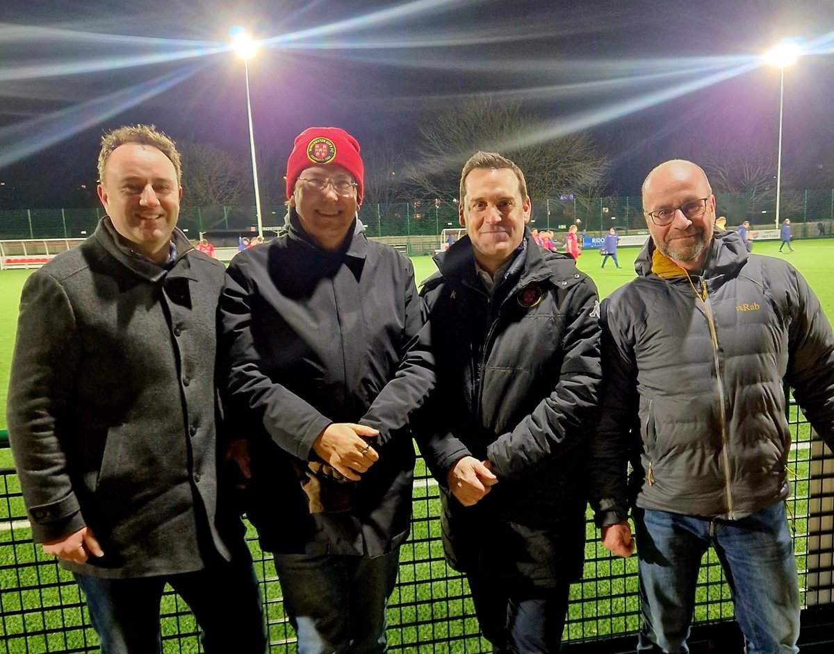 Danny Chambers MP 🔸🩺 (@dannyvet) on Twitter photo We had a brilliant afternoon watching <a href="/wincityfc/">Winchester City FC</a> Winchester City Football Club play on their brand new AstroTurf pitch!
Thanks for your hospitality - and the excellent chilli! <a href="/mpntod/">Martin Tod</a> We had a brilliant afternoon watching <a href="/wincityfc/">Winchester City FC</a> Winchester City Football Club play on their brand new AstroTurf pitch!
Thanks for your hospitality - and the excellent chilli! <a href="/mpntod/">Martin Tod</a>