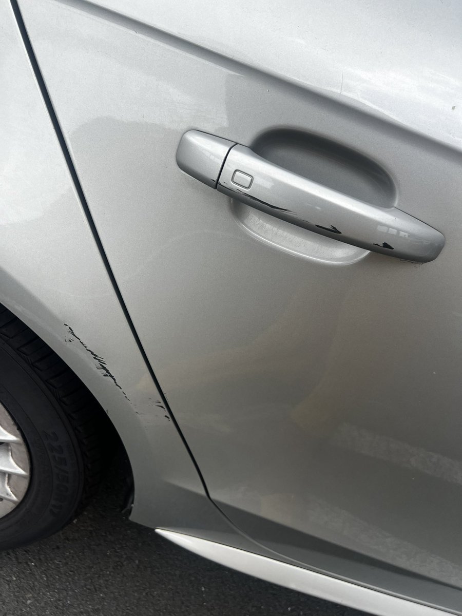 Mateboho_ml's tweet photo. I’m so impressed, now I can finally move my car insurance to s*ntam🤭😁 https://t.co/evl3HT0kGL