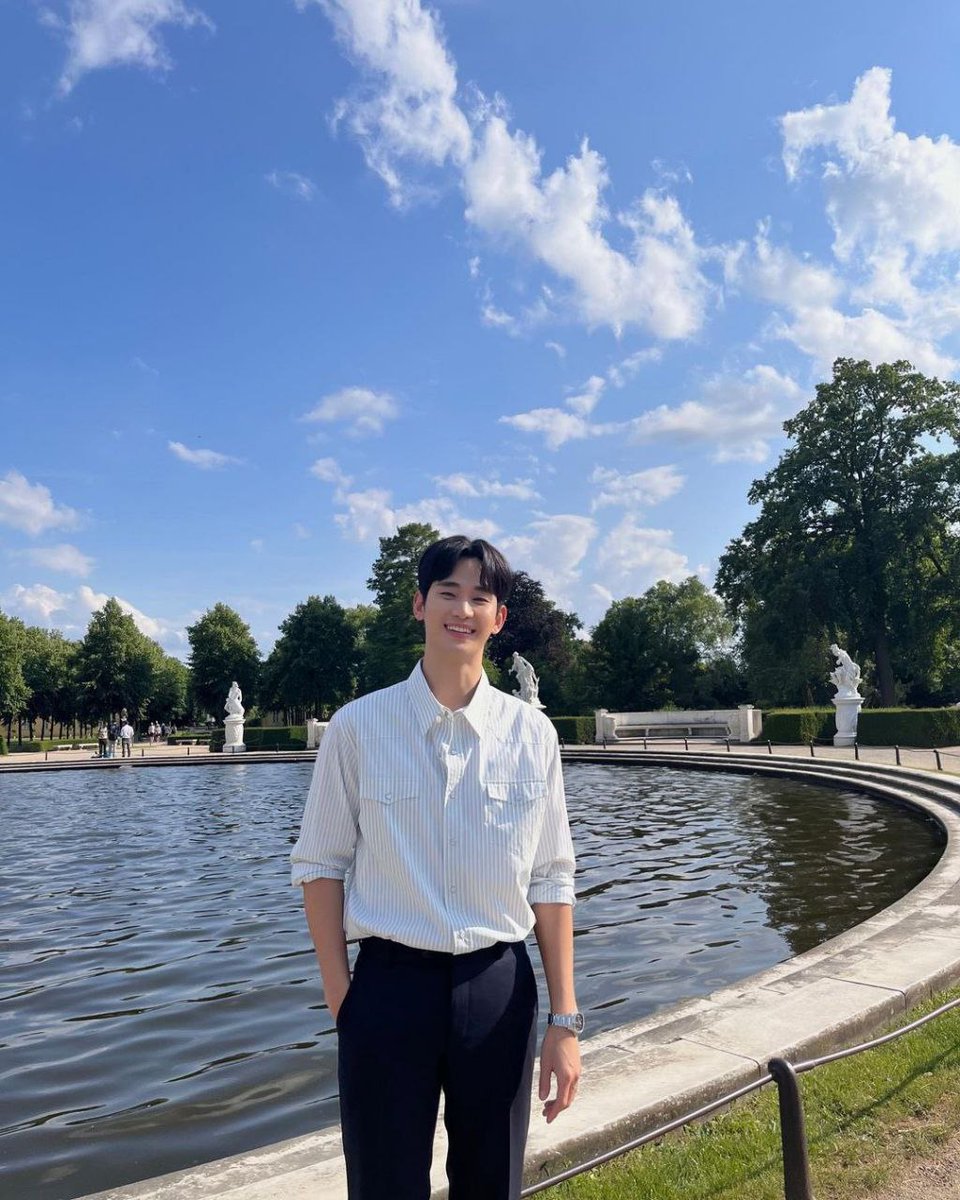 rapunzell0111's tweet photo. @Netflix_PH 2024 is Baek hyunwoo only https://t.co/Fw4IhdDS5E