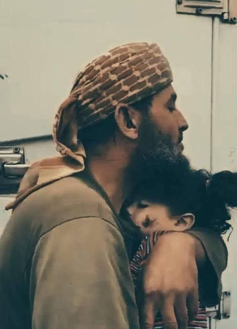 İnna lillahi ve İnna ileyhi raciun

Ruhunun ruhuna kavuştu bu sabah...

Rim'e kavuştu.

Şehit oldu