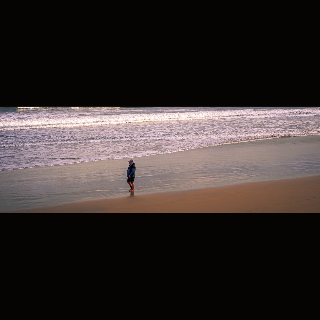 gombau's tweet photo. Mirando al mar soñé...
Panasonic GX80 - 1/500 seg. - f/4,0 - ISO 200 - 50 mm

#Panasonic
#StreetPhotography
#CityLife
#VidaEnLaCiudad
#StreetPhotographers
#StreetPhotographersCommunity
#Life_Is_Street
#StoryOfTheStreet
#StreetThings https://t.co/RiF80Q1o0I