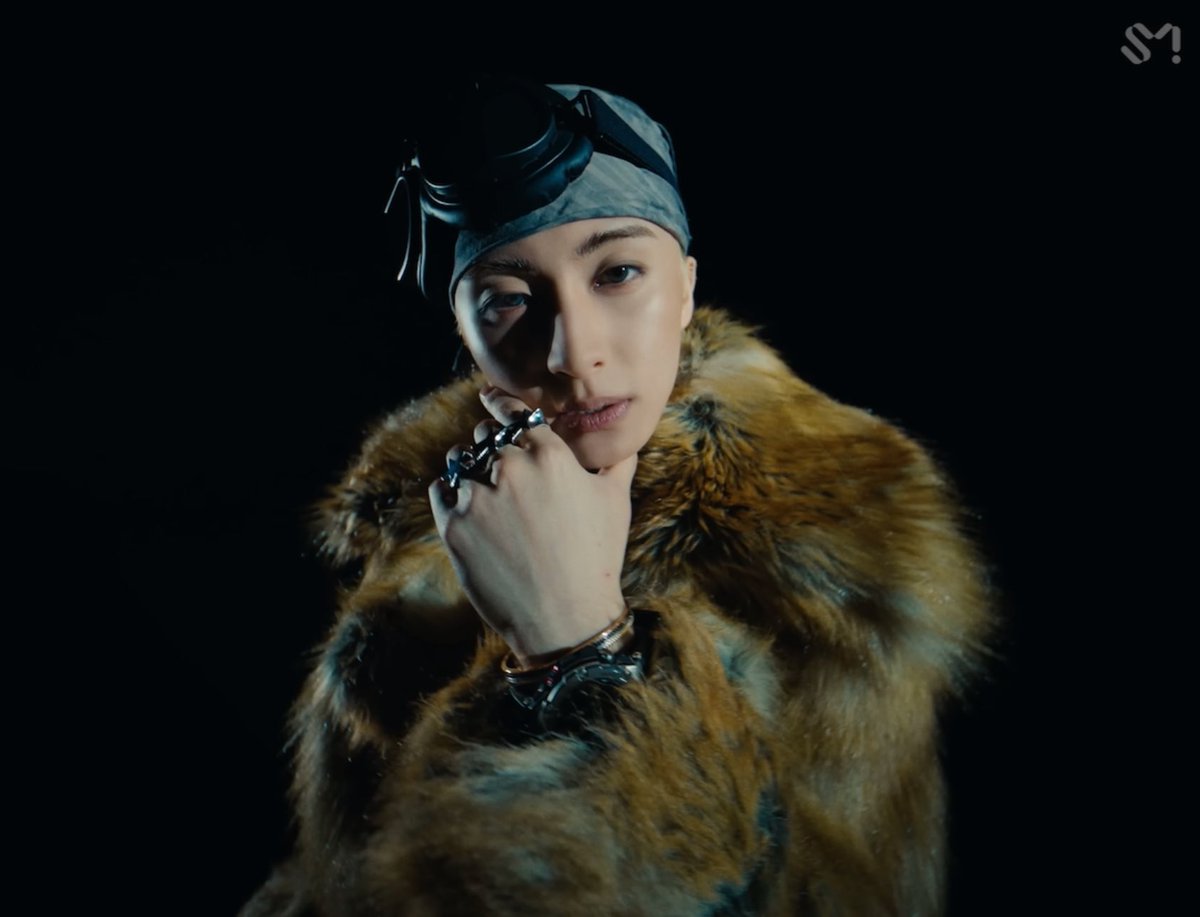 ً (@looksmkl) on Twitter photo 