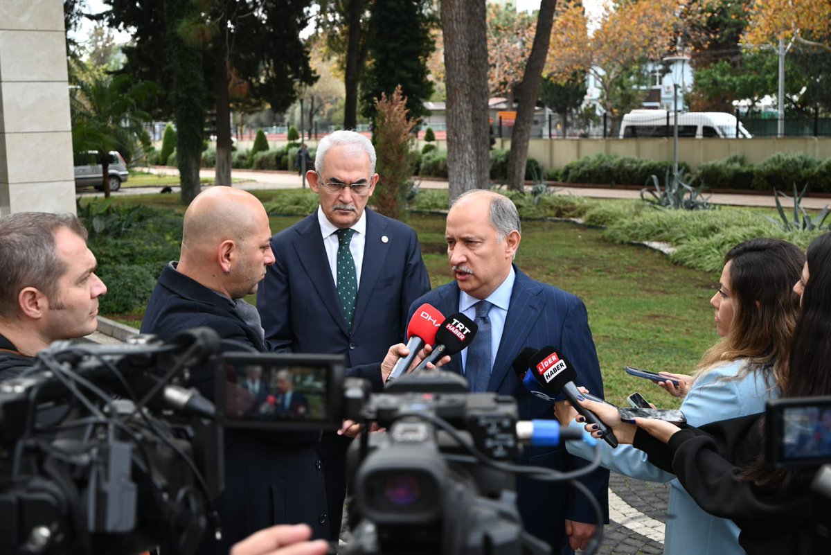akadirpolat1's tweet photo. 📍Antalya

Orman yangınlarına karşı kurumsal kapasiteyi artırıyoruz! 🌲🔥

Antalya’da 16-20 Aralık 2024 tarihlerinde düzenlenecek değerlendirme programımızla stratejik çözümler geliştiriyor, sürdürülebilir bir gelecek için çalışıyoruz. Gelecek nesillere zümrüt yeşili bir Türkiye bırakma hedefindeyiz! 🇹🇷 

#OrmanYangınları #SürdürülebilirGelecek
@TCTarim @OGMgovtr