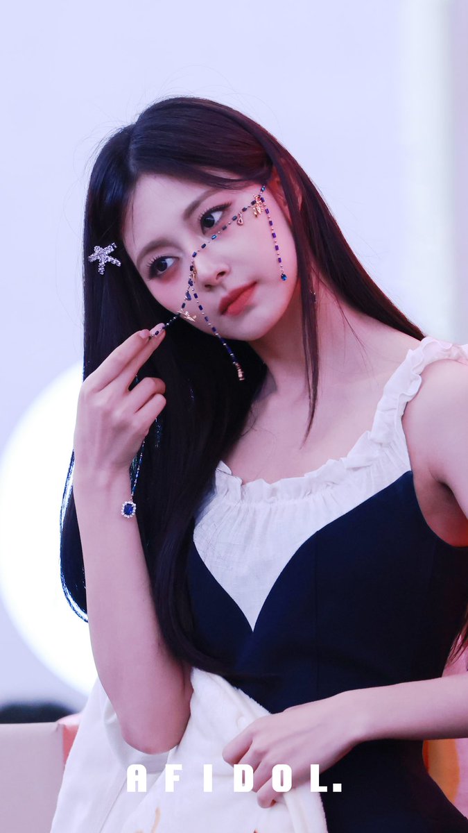 afidol_'s tweet photo. 241216 BDM 팬싸

#트와이스 #쯔위 #TWICE #TZUYU #子瑜 #ツウィ https://t.co/XbrEPD8RnM