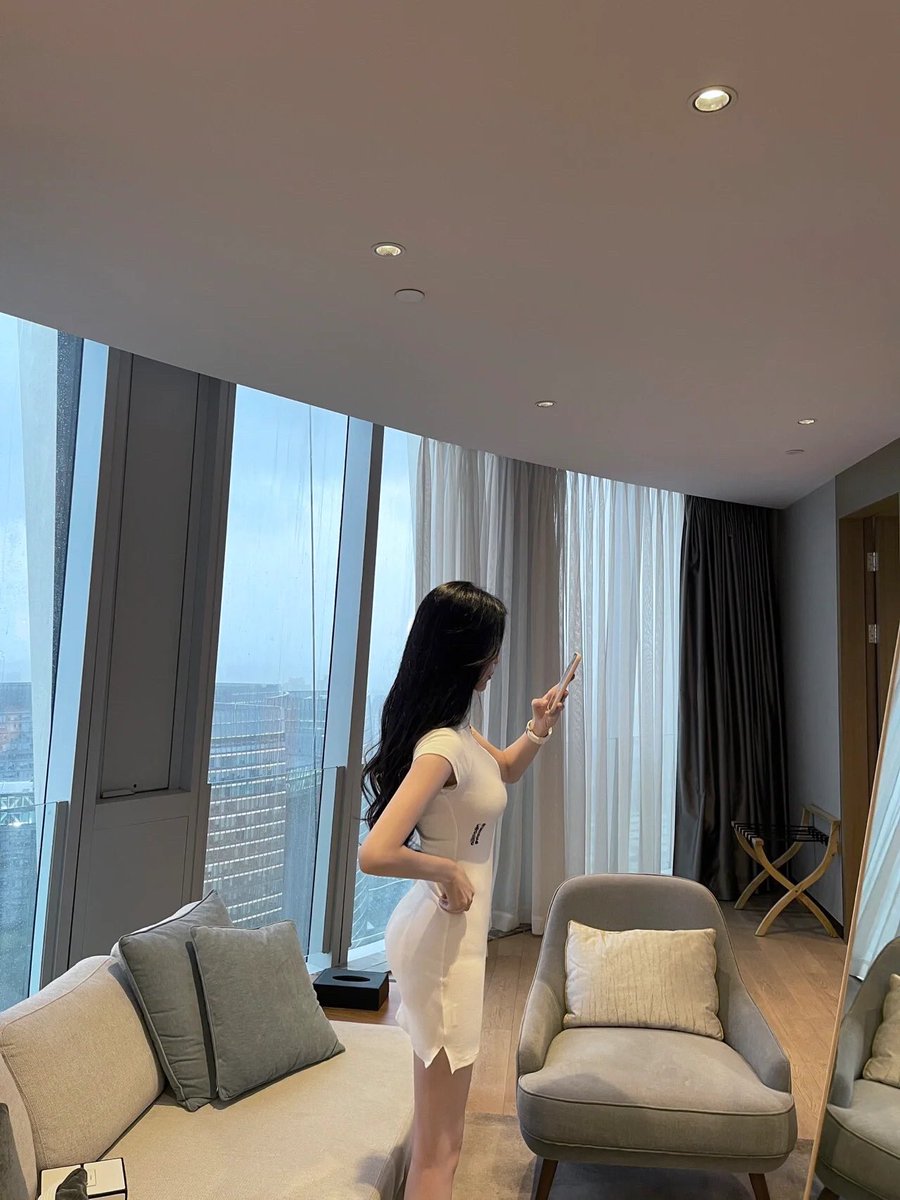jon_miller830's tweet photo. #成都 

+Q：2625146035
＃个人兼职 ＃兼职学生 ＃职业学生 ＃萝莉苏K
#外围女 #修车 #学生妹  #外出 ＃同城约

#成都双流区 https://t.co/8piXOoICLp