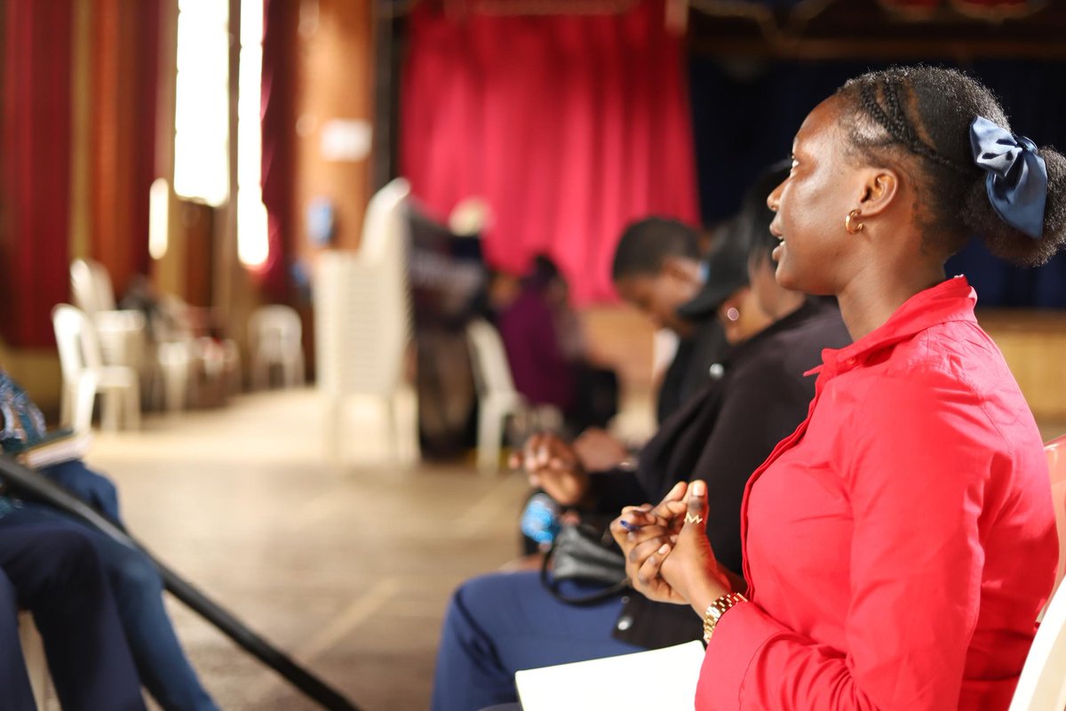 ElvisTrich's tweet photo. Brian Alex Kiira, Team lead SORKI Initiative:
"I wanted to be a journalist but due to my parents' influence I did law.
However much you are redirected to take a career, you will still find things you liked about the career you personally wanted to take"
#KatogoConference https://t.co/vEb2bsv78p