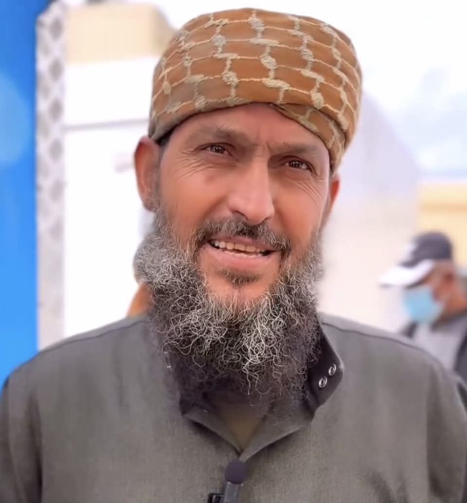 Uncle Khaled Nabhan has been martyred after an Israeli strike on the Nuseirat camp in Central Gaza.

May Allah grant him the highest Jannah.