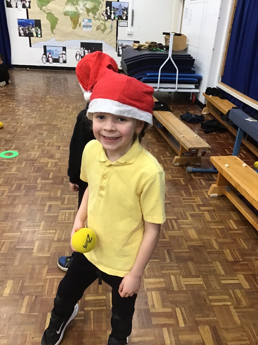 Y2Gayton's tweet photo. Year 2, having so much festive PE fun with @MikeHallStar this morning. Improving our ball skills with a memorable snowball fight! @GaytonPrimary https://t.co/oLDsVpxrIb