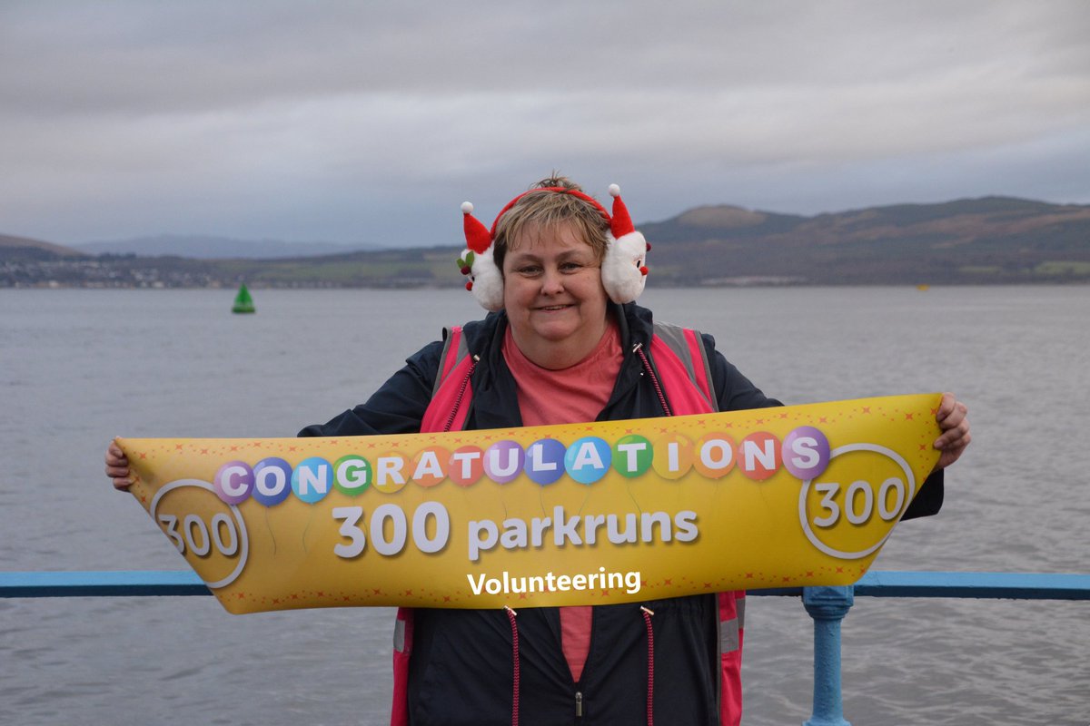 TraceyJHowe's tweet photo. @parkrunUK Celebrating my 300th volunteering between @greenockparkrun and @batteryparkrun xx https://t.co/gFI8qDVhRw