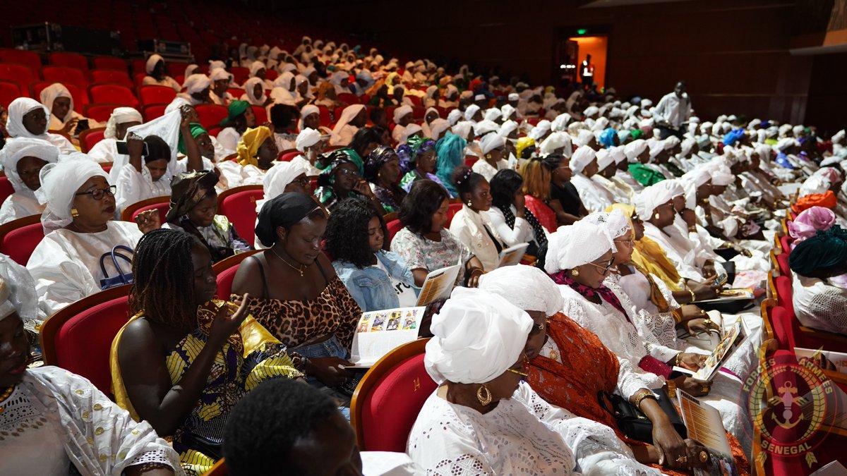 MFASenegal's tweet image. Les Associations des épouses de militaires et de gendarmes, en relation avec le Ministère des #Forcesarmées, ont organisé une #conférence sur les #Migrations irrégulière ce 13 déc 2024 au grand théâtre. @PR_Senegal @Min_Interieur @mfsgouvsn @gendarmeriena18 @MarineNation_SN