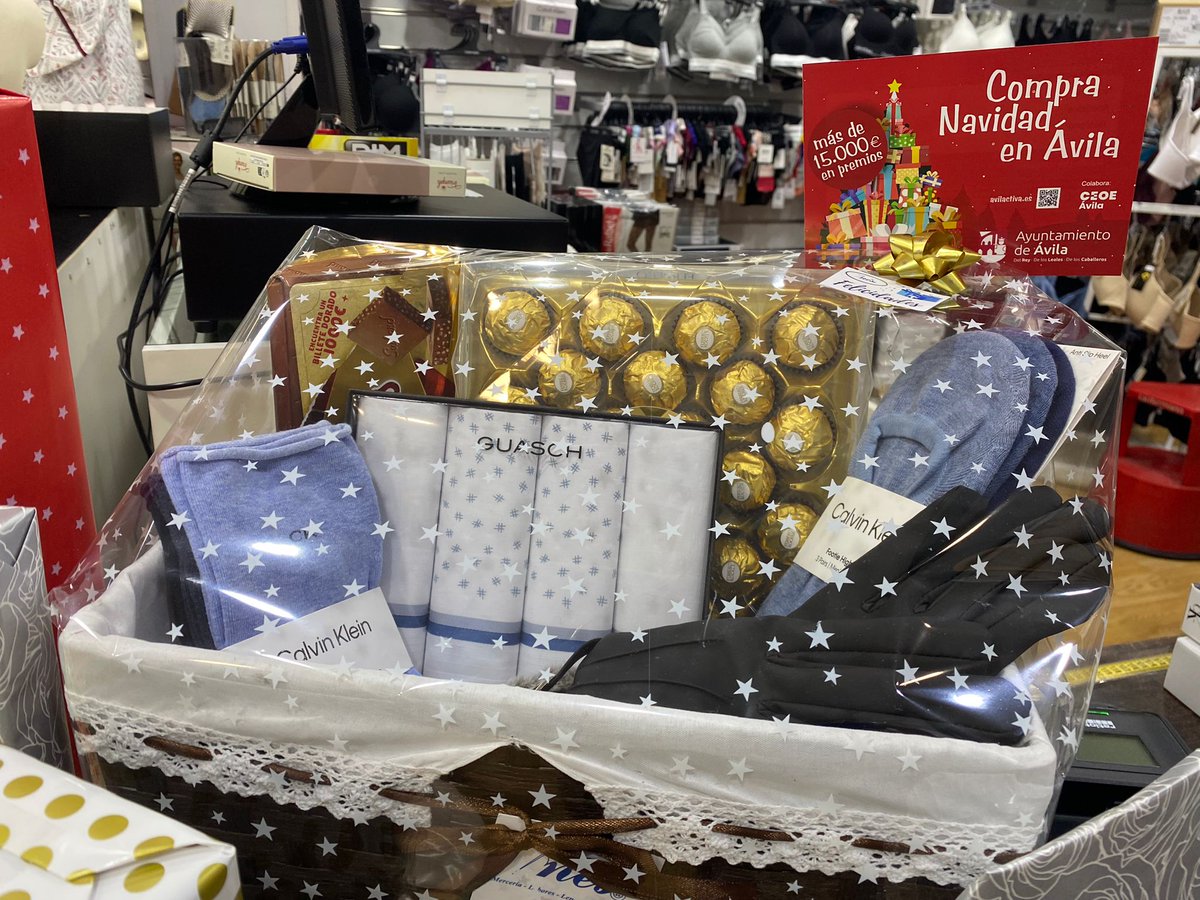 LenceriaInes's tweet photo. ¡Buenas noticias! Participamos en la campaña 'Compra Navidad Ávila', que organiza el @Ayto_Avila en colaboración @CEOEAvila

📍Sorteamos una estupenda cesta llena de productos de marcas reconocidas y que os encantarán. Os iremos contando más cositas por aquí.

¡Participa!
#Ávila https://t.co/oBOxjb2nO8