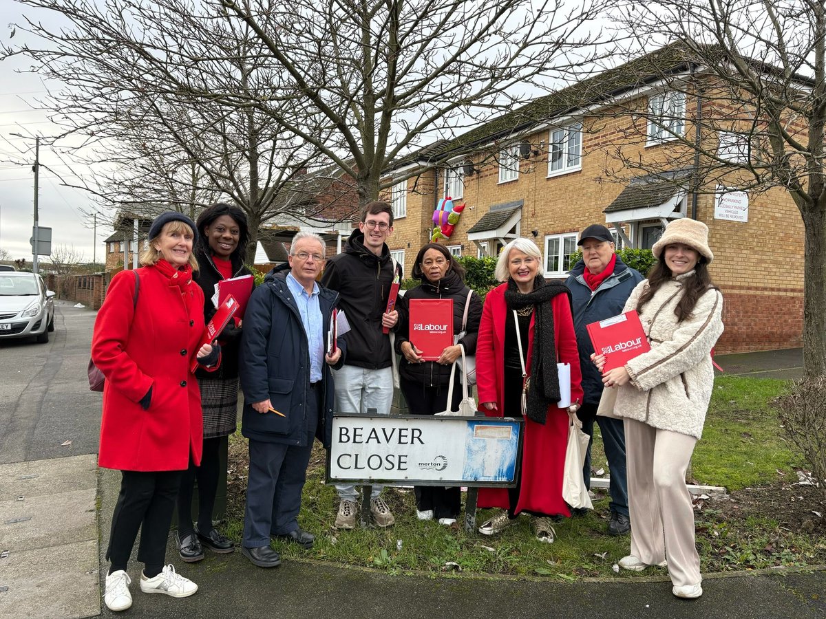 Siobhain McDonagh (@siobhain_mc) on Twitter photo It’s a wrap! Final <a href="/MMLabour/">Mitcham & Morden Labour Party</a> canvassing session of the year! Thank you to the whole team and especially to all the residents of the Garth Road area for the conversation. We’ll be back in January! It’s a wrap! Final <a href="/MMLabour/">Mitcham & Morden Labour Party</a> canvassing session of the year! Thank you to the whole team and especially to all the residents of the Garth Road area for the conversation. We’ll be back in January!