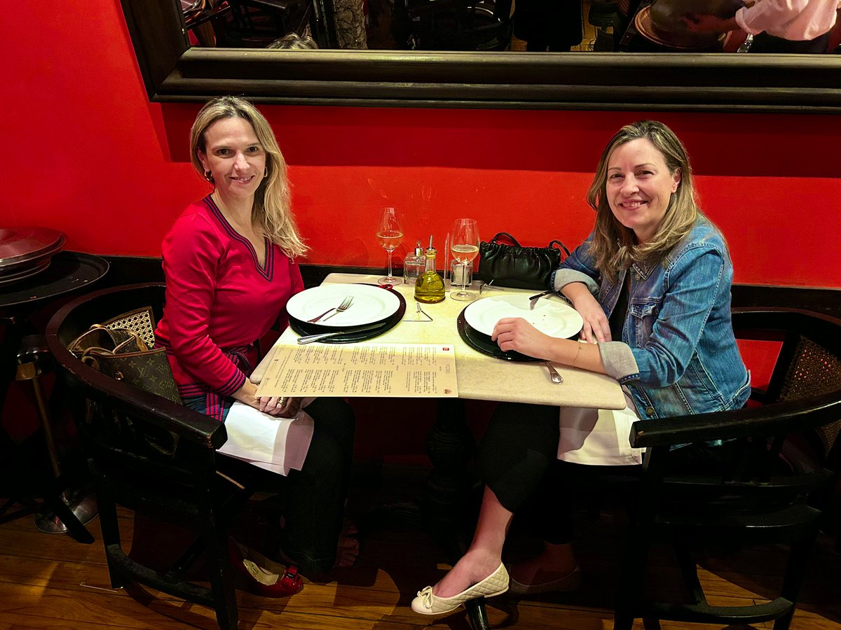 Ariane V. Scarlatelli Macedo (@md_arianemacedo) on Twitter photo A traditional Sunday night in São Paulo with my dear friend <a href="/TeresaLpezFdez1/">Teresa López Fdez</a> pizza! 🍕 Such a lovely evening filled with great conversations, shared dreams, and exciting plans. ❤️<a href="/escardio/">European Society of Cardiology</a> <a href="/ICOSociety/">International Cardio-Oncology Society</a> A traditional Sunday night in São Paulo with my dear friend <a href="/TeresaLpezFdez1/">Teresa López Fdez</a> pizza! 🍕 Such a lovely evening filled with great conversations, shared dreams, and exciting plans. ❤️<a href="/escardio/">European Society of Cardiology</a> <a href="/ICOSociety/">International Cardio-Oncology Society</a>