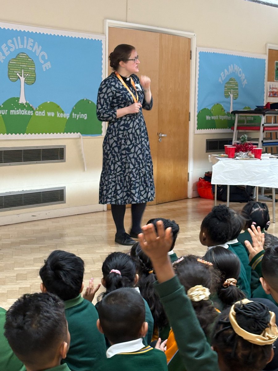 Mrs Eaton tweet media