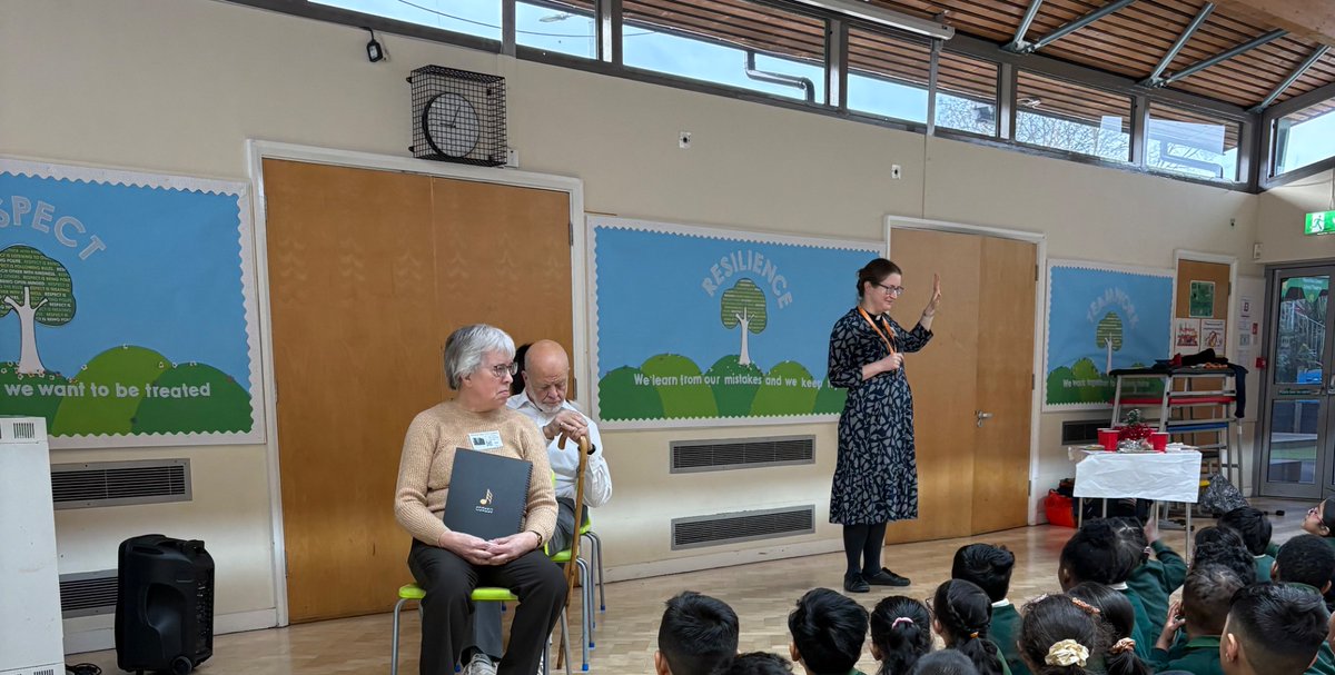 This morning we welcomed visitors from the church in the parish of Aston and Nechells. A powerful story of peace that is as relevant today as when it was first told! <a href="/mgeact/">Mansfield Green E-ACT Primary</a> <a href="/EducationEACT/">E-ACT</a> #community #peaceonearth