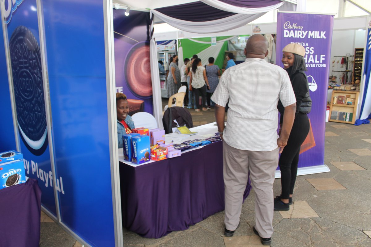 EMCreativeKE's tweet photo. By branding booths, showcasing Cadbury’s range of products, and conducting interactive activities, we connected with over 50,000 shoppers. From engaging displays to personalized consumer interactions, we brought the brand to life in a dynamic and impactful way.#NationFestival2024 https://t.co/AvC6EUBZJM