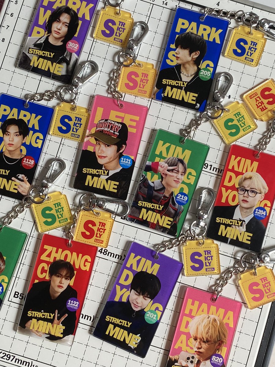 psysells's tweet photo. ๊ฐ๐๊ฑโฎ #for_psyle ph go
โข ITNOL & Strictly Mine by @thheursa
โ โฑ80~โฑ240
โ feta from ๐ฎ๐ฉ
โ check thread for designs & price!
โ all customizable
โ doo & dop: dec 17
๐ dm to order!
version + group + member + qty https://t.co/YyxSIbs7J1