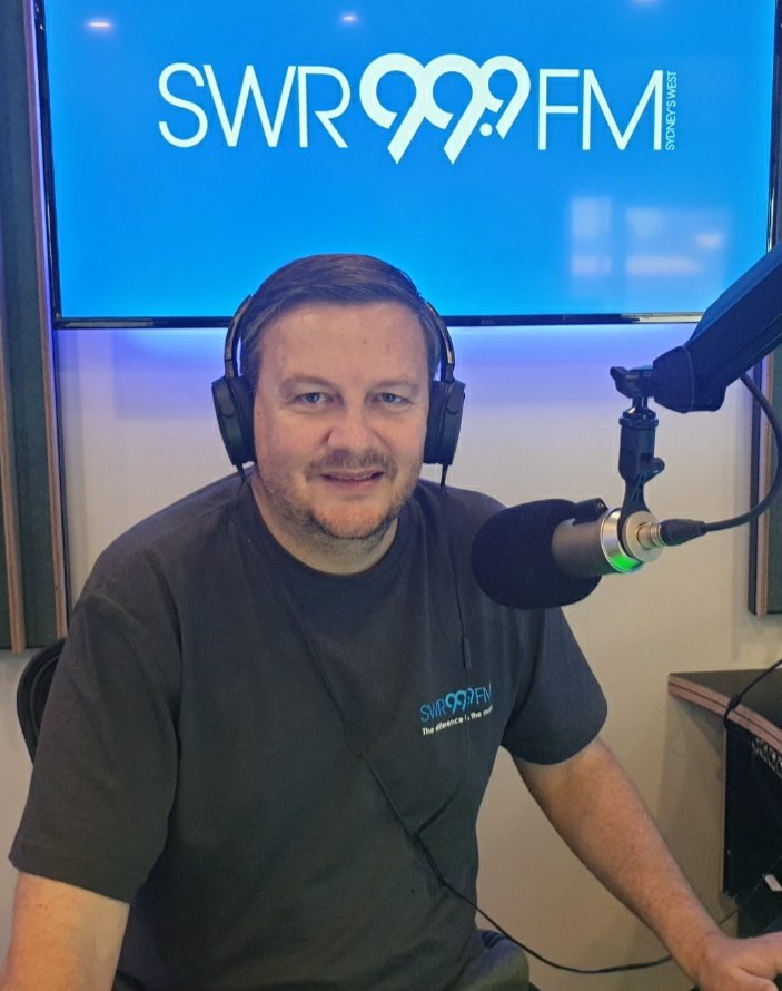 SeanCastle15's tweet photo. Tonight- @SWR 99.9FM - 9pm
on "Beyond The Lyrics" it's "I hear DEAD PEOPLE".
X- @SeanCastle15
Facebook: Sean Castle SWR 99.9FM
See you from 9pm -
LISTEN ONLINE:
https://t.co/vnsvrMjpQA
Click "Listen Live".
OR
IHeart Radio: https://t.co/lWtRMseAKf

https://t.co/Hqe4xNmpDv https://t.co/vown8q6tRc