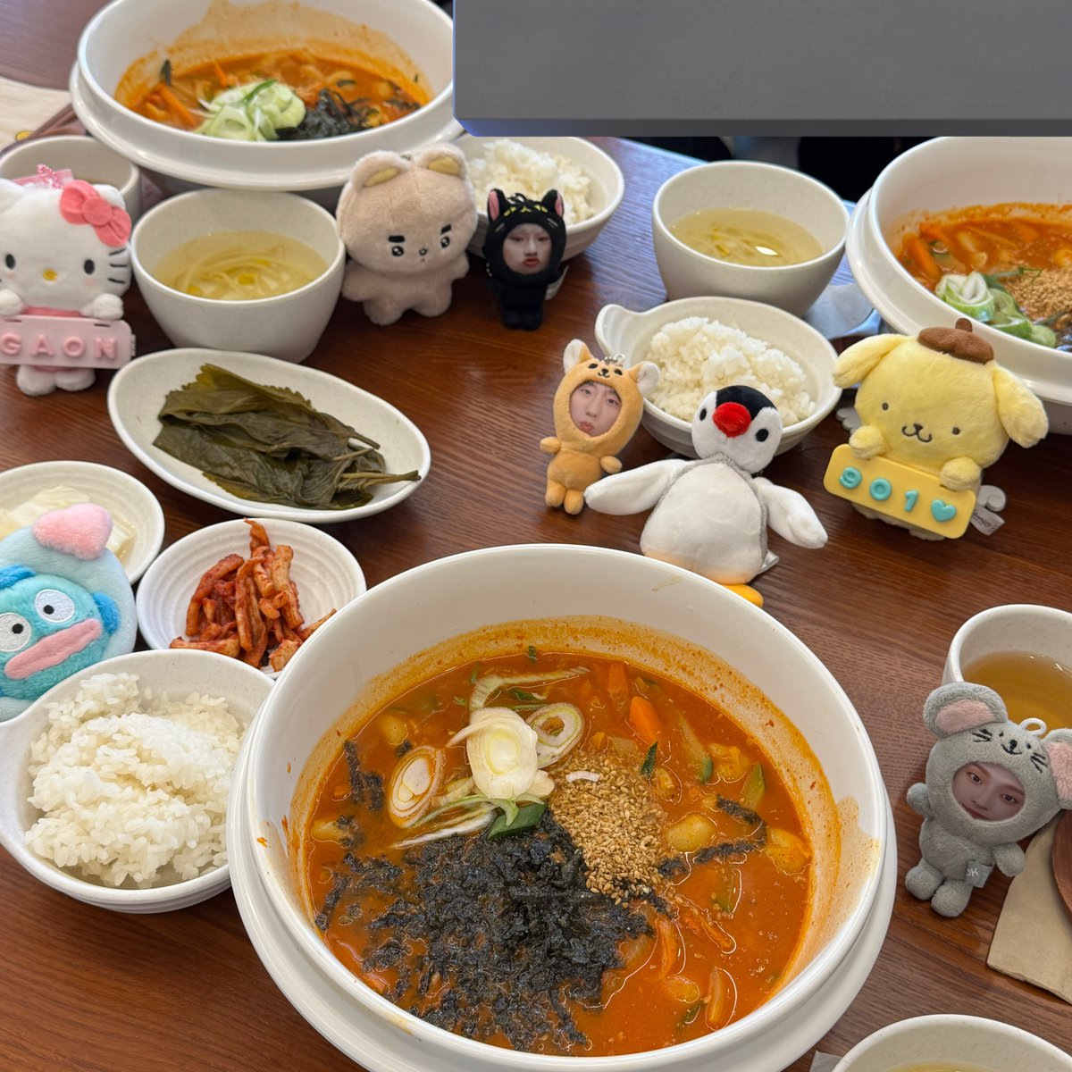 010626vls's tweet photo. 동행이 많았던 경산😖💞

#악당들은_잘먹고_잘살아 https://t.co/quDjwuOkB3