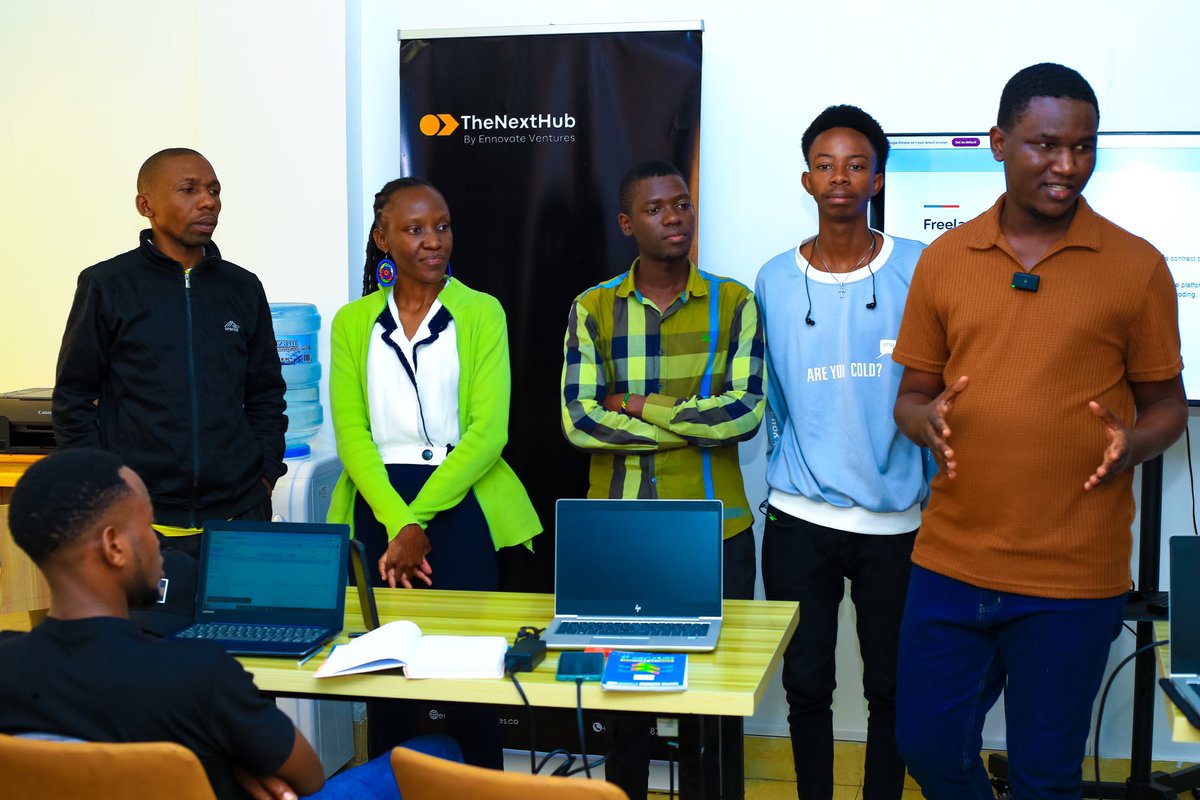 thenexthub_'s tweet photo. Our Digify students in Mwanza had an insightful session last week with @mafolebaraka as they explored Monetization Training, with a focus on converting their digital skills into income.
#DigifySkillsLab #DigitalSkills #TheNextHub #EnnovateVentures #Gigeconomy https://t.co/xTnuSXzRx8