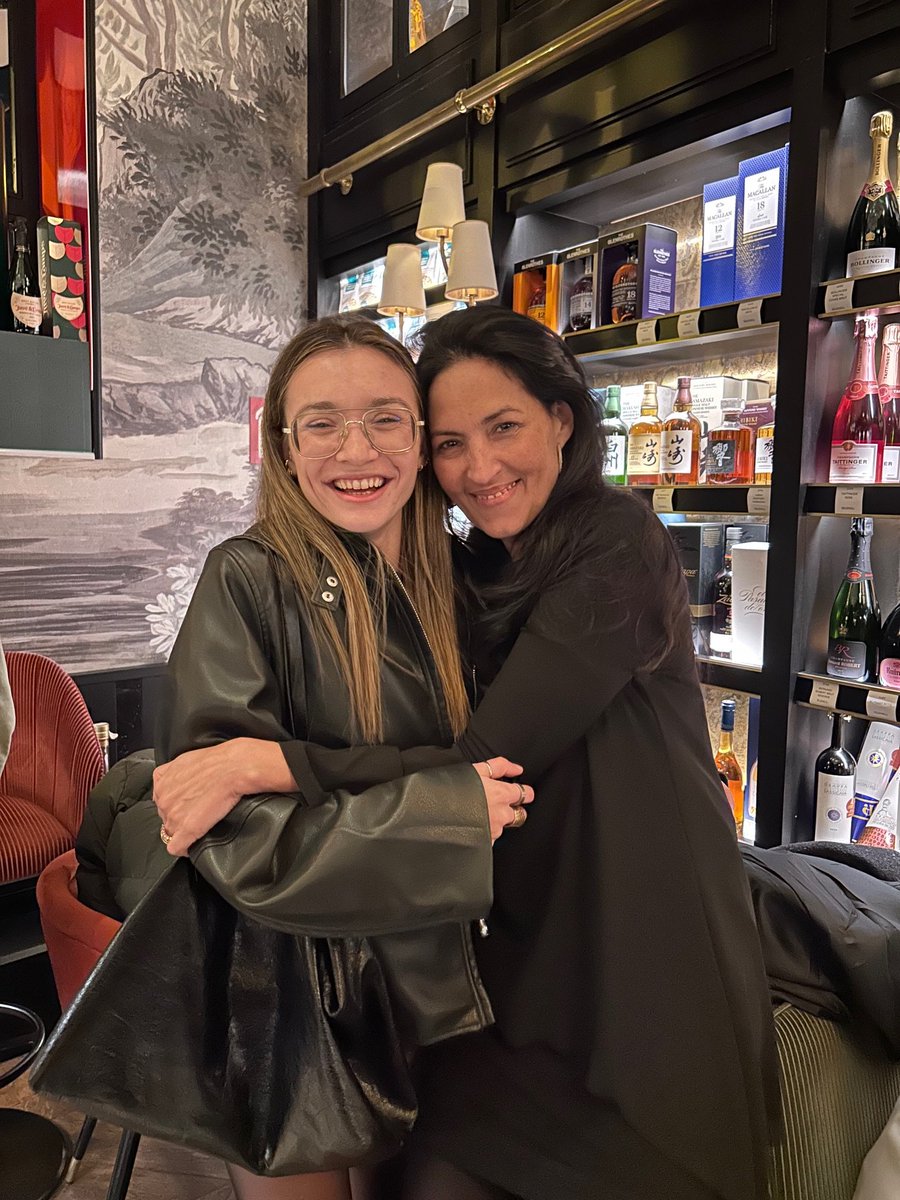 ¡Hazte a un ladito Bad Gyal que las joyas somos nosotr@s!