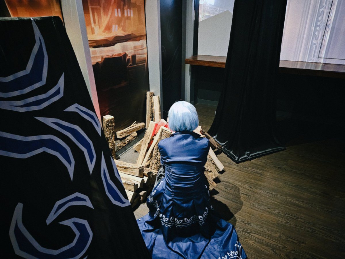 ine_wspl's tweet photo. #ProjectMoon 
#LibraryOfRuina 
#cosplay 

".....이것도 괜찮은거같은데..롤랑.왜 찍어..ㅡ.ㅡ"
📸 @P_lanz_ https://t.co/0R0rDE7SM8
