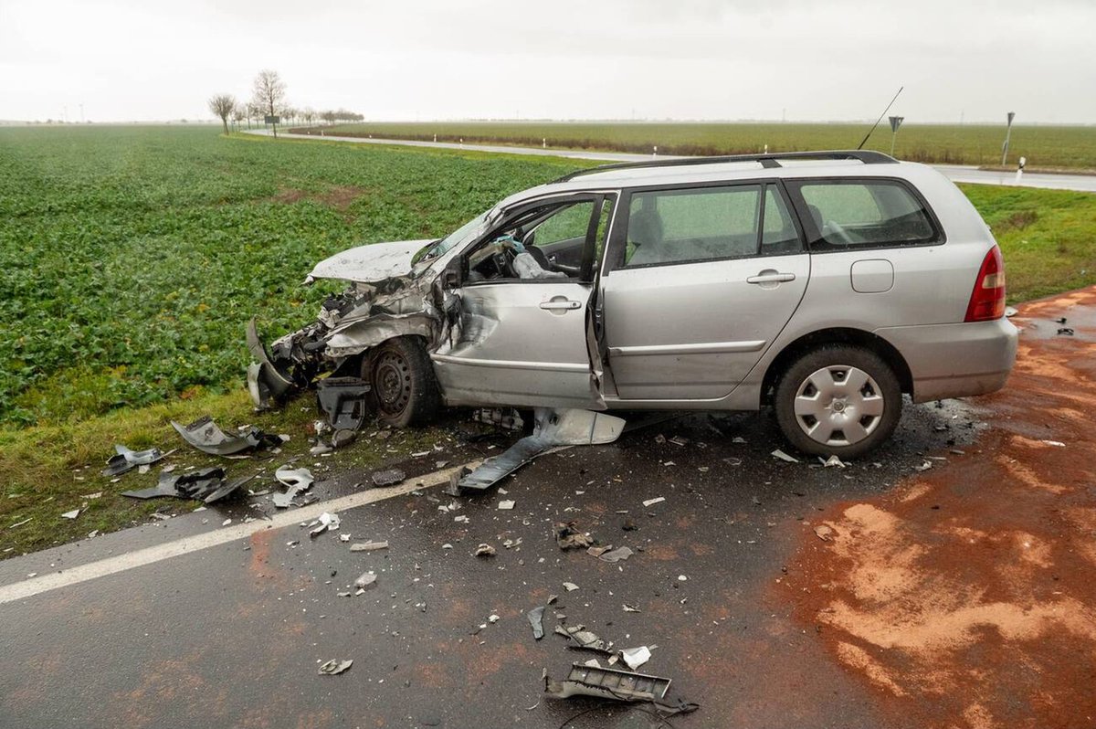 AAKenya's tweet photo. Expert Opinion: Why Kenya needs a Transport Accident Investigation Bureau Established Urgently.  Full story: https://t.co/nMslpWG7tW
#Autonews #InspiringMobility https://t.co/BVitnmFLk8