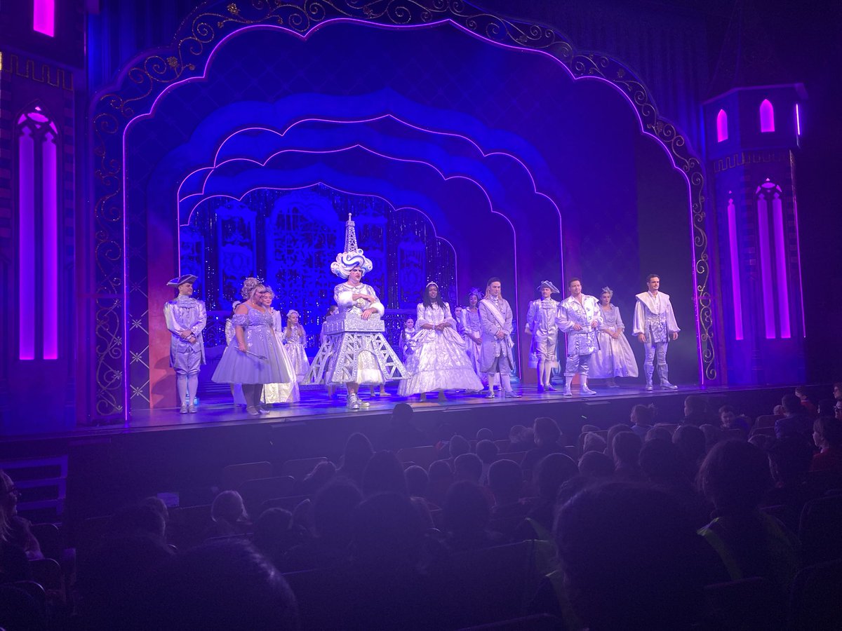 denbighprimary's tweet photo. 🎭🌟What an unforgettable experience for Year 4 at the @GroveTheatre watching Beauty and the Beast in pantomime! The laughter, the excitement, the magic - it was all there! And to top it off, our very own Mr. Zafar got to join the cast on stage!👏🏼 #pantomime #memoriesmade https://t.co/VfbFSrqKig