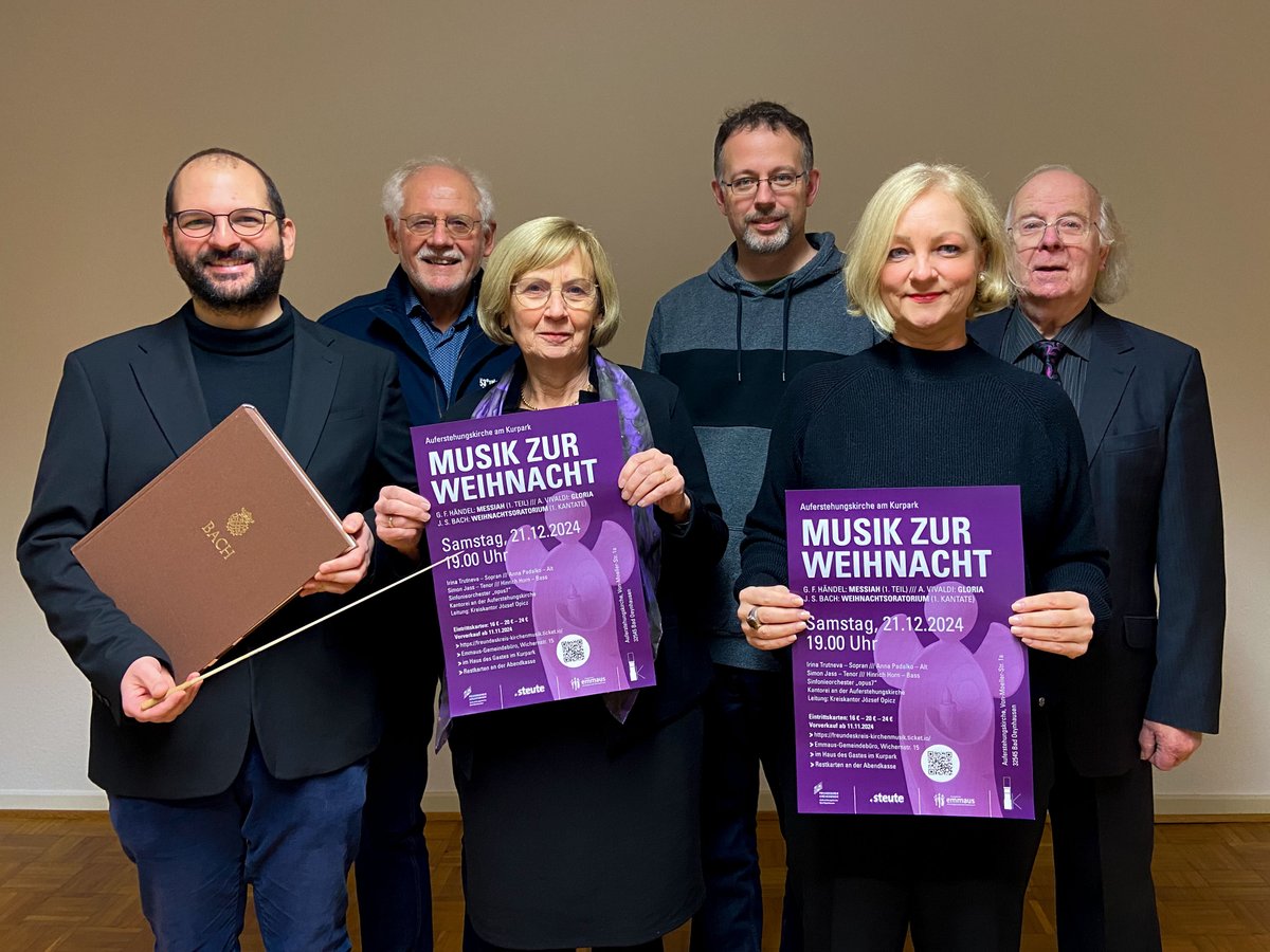EKVlotho's tweet photo. Ein Best-Of der #Weihnachtszeit: #Musik zur Weihnacht am 21.12. um 19 Uhr in der #Auferstehungskirche am #Kurpark #BadOeynhausen. Karten für das #Konzert im VVK: Im Emmaus-Gemeindebüro (Wichernstraße 15), im Haus des Gastes und online unter https://t.co/8ohECyMV0K erhältlich. https://t.co/wW4ci8Nql2