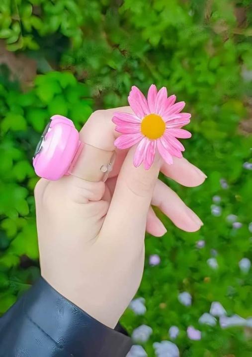 وأعـنا ألا نُرائي بأفعـالنا فننقلبُ على أعتـابِنا خـاسرين ...🖤🖇️