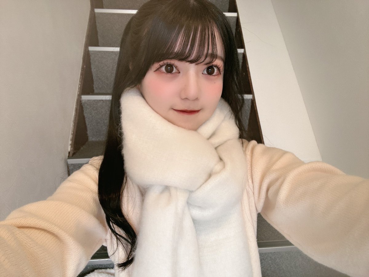 うか tweet media