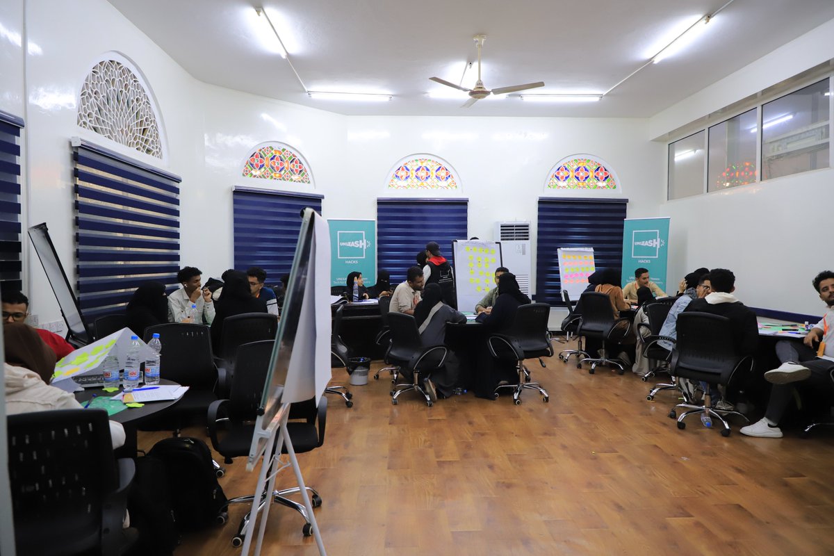 UNLEASHlab's tweet image. Under the theme ‘Technology for Economic Recovery,’ 40 young innovators developed solutions focused on operational efficiency, market access, and customer engagement at UNLEASH Hack Yemen. Read more: unleash.org/tech-solutions…