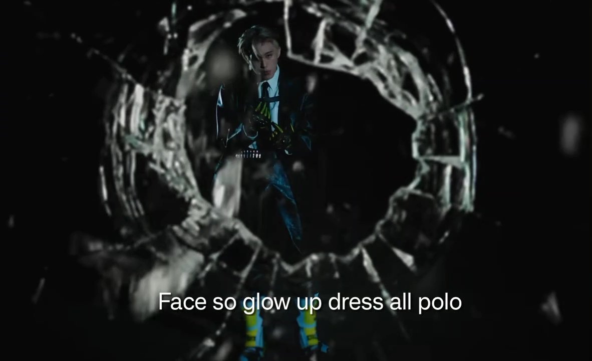 NCT20RESONANCE's tweet photo. bros flexing, thanking &amp; praising 😭

         JAEHYUN     🤝      MARK

      I just bought         face so glow
          my baby              up dress all
           PRADA                     POLO

    I gotta praise        God blessed
         the Lord                  my job https://t.co/2BN5KJdGqa
