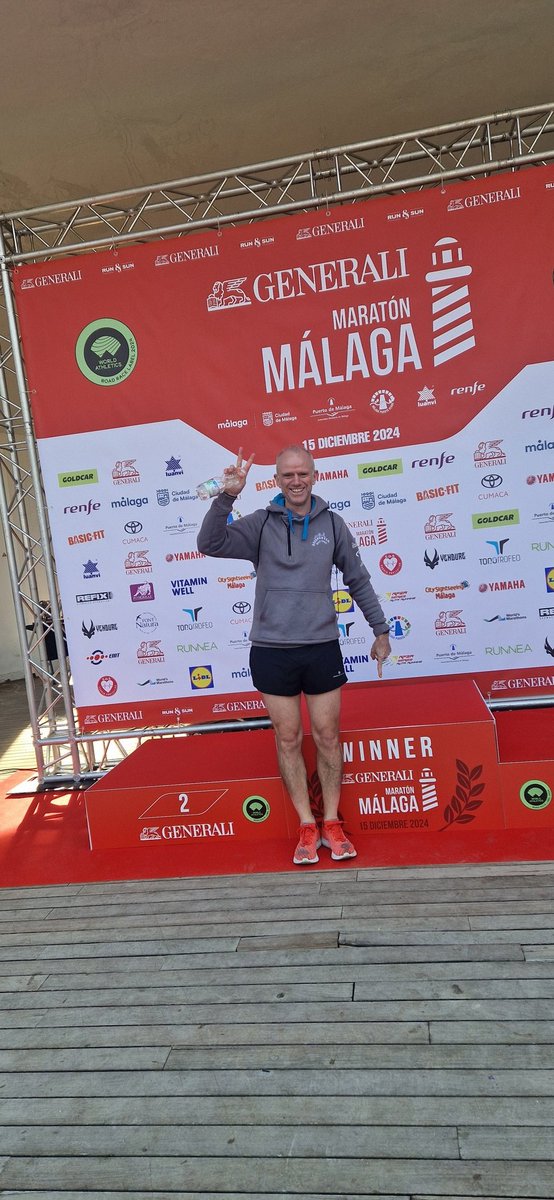 ConorHamilt0n's tweet image. Malaga half marathon done. Trained for full marathon... dosed with cold from Thursday... decided to just run half and take it handy. Happy enough with 1hr 35mins ... fuelled and hydrated by #ASMOSUS @LCreightonRN