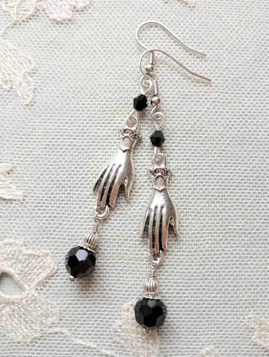 Thanks so much for the kind words! ★★★★★ 
🧡🧡🧡🧡🧡
"These earrings are so gorgeous and they’re very comfortable to wear. I’d highly recommend!" Olivia C.  lovesvintage43.etsy.com #etsy #handmadejewelry #vintagestyle #quirky #MHHSBD #TheCraftersUK #UKmakers #CraftBizParty