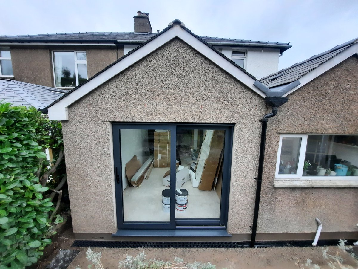 E & J Roger Builders 🏠 tweet media