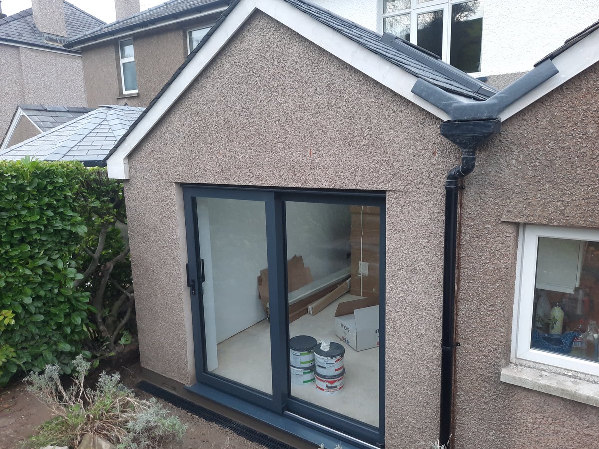 E & J Roger Builders 🏠 tweet media