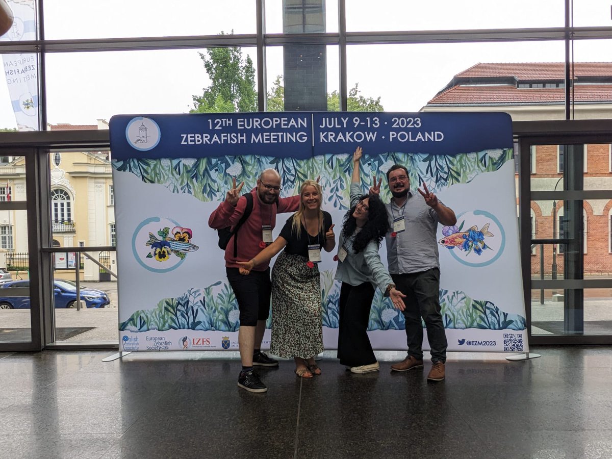 Exciting news!🚨📢 The Young Researcher Committee (YoRC) of <a href="/eu_fish/">EZS European Zebrafish Society</a> is searching for TWO new members!

If you want to contribute to empowering early-career researchers in the #zebrafish community, don’t miss this opportunity! 

Apply by January 31st: forms.gle/t1ydTPKU4KsEms…